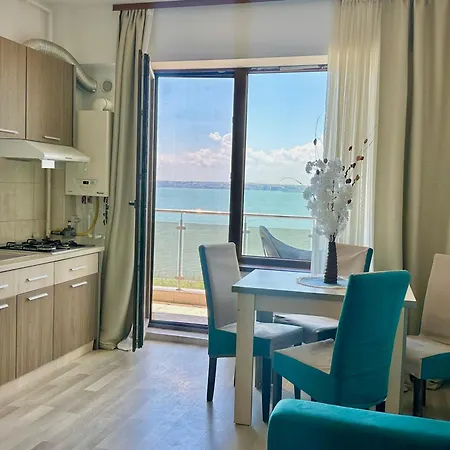 Acqua Vista 80 Summerland דירה *