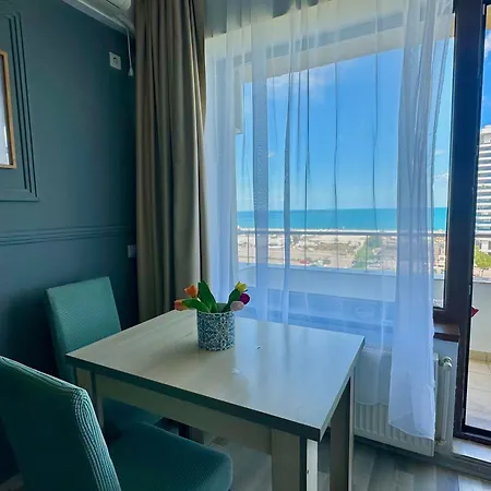 Acqua Vista 80 Summerland * Mamaia